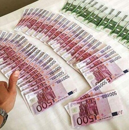 500€ euros Bank notes  500€ for  5000€ bank notes - Image 2