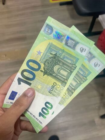 100€ euros Bank notes  500€ for  5000€ bank notes