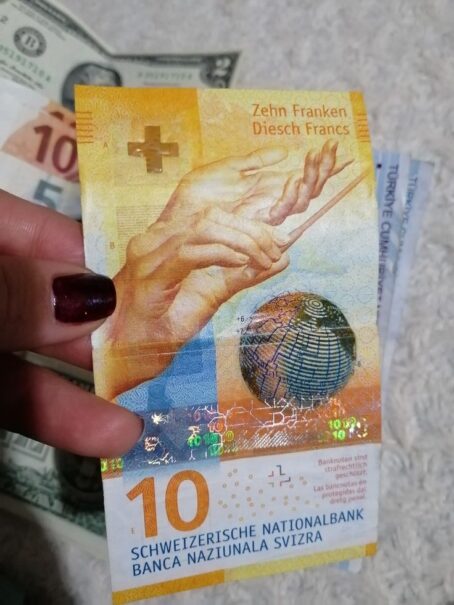 10CHF Swiss Franc bank note   500€ for 5000€ bank notes - Image 2