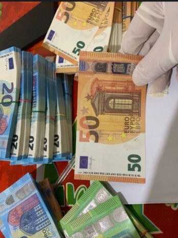 50€ euros Bank notes  500€ for  5000€ bank notes